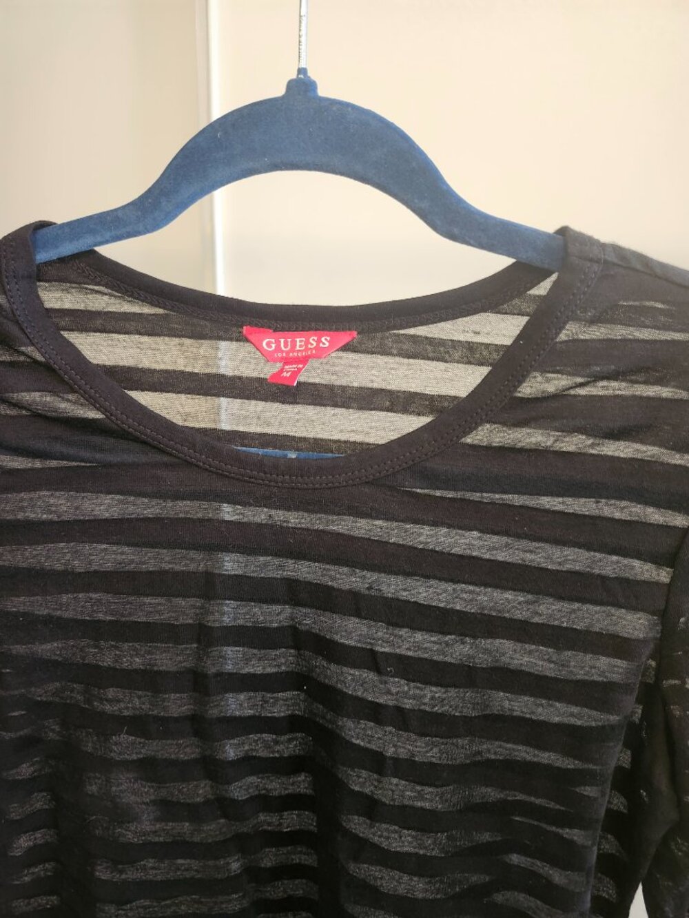 GUESS TOP WITH RINESTONE  BLACK SIZE M - Picture 4 of 5